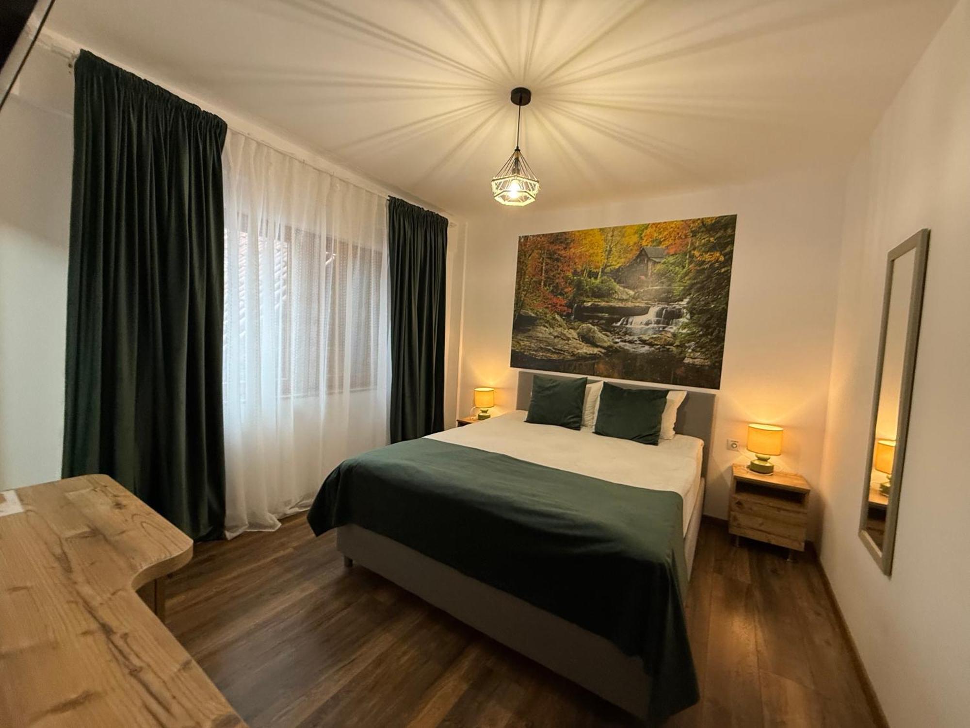 Conacul Radacinilor Hotel Petroşani Eksteriør billede