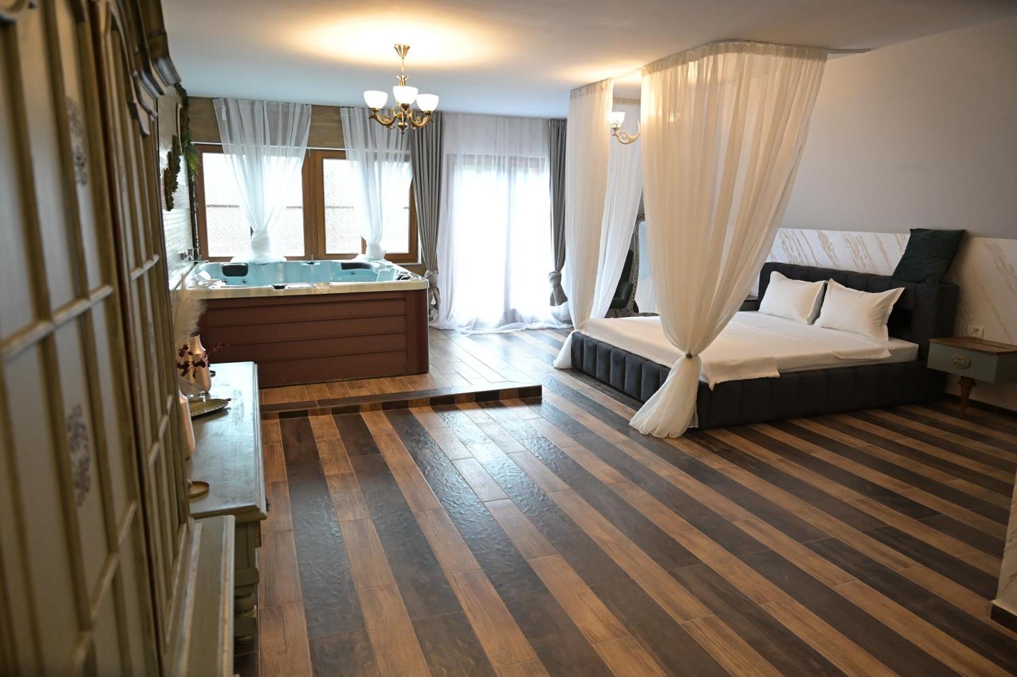 Conacul Radacinilor Hotel Petroşani Eksteriør billede