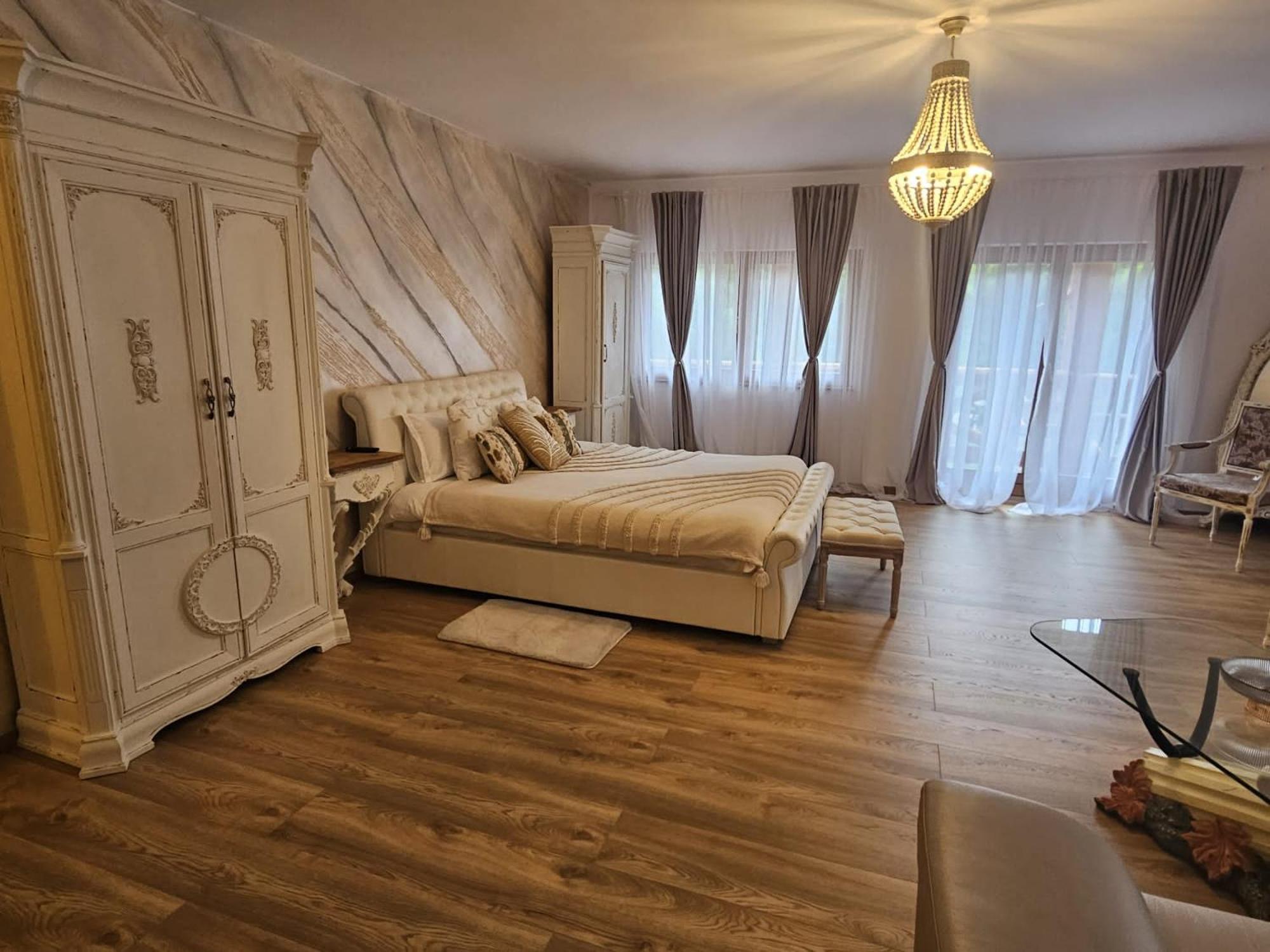 Conacul Radacinilor Hotel Petroşani Eksteriør billede